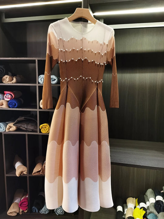 Viral Women's Pleated Dress